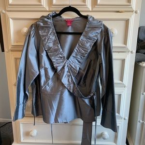 Sunny Leigh silver silk wrap around shirt size 20